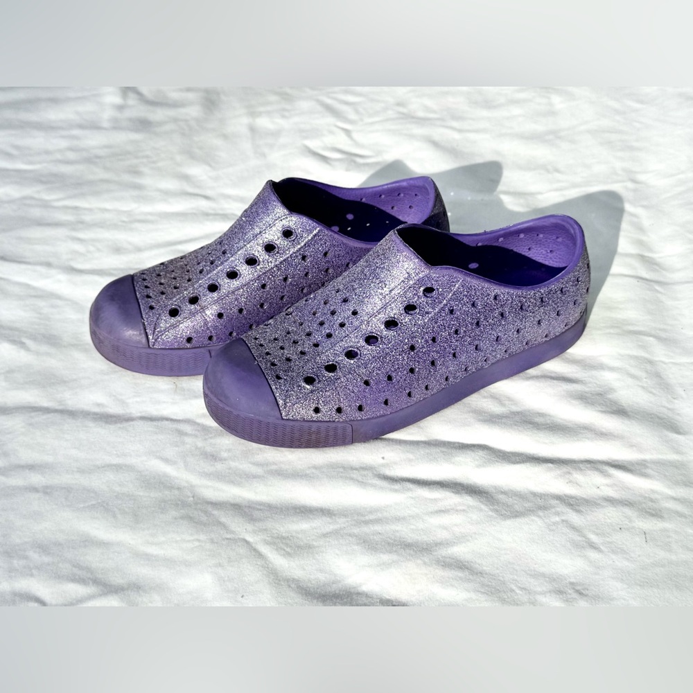 Girls’ Purple Natives Jefferson Bling Glitter shoes size 12